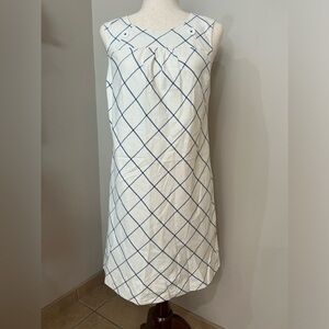 Knee length dress size 6